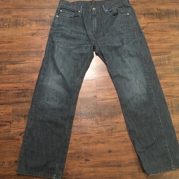 Men’s Levi’s 559 36x32 - Picture 1 of 3